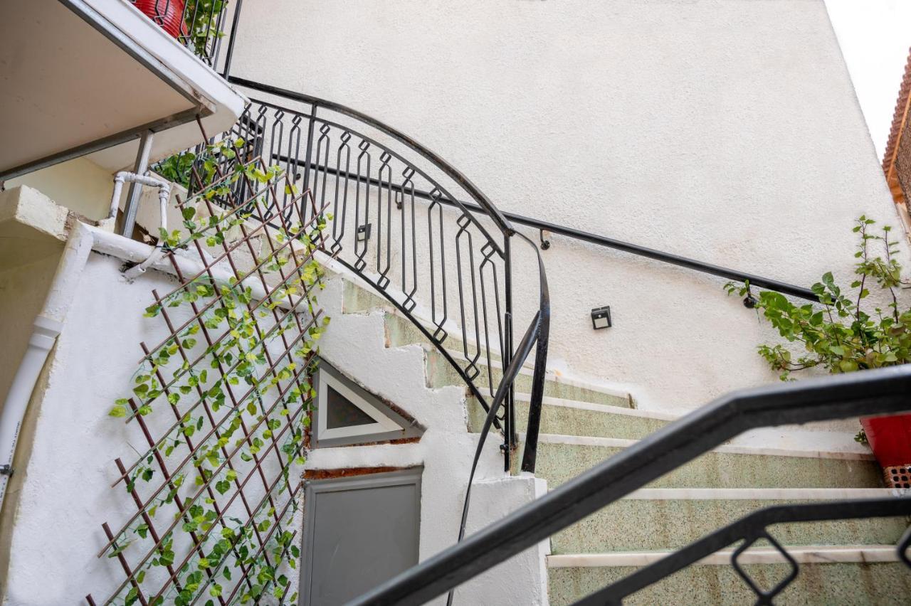 Sea View Nikos Apartment Nafplio Exterior photo